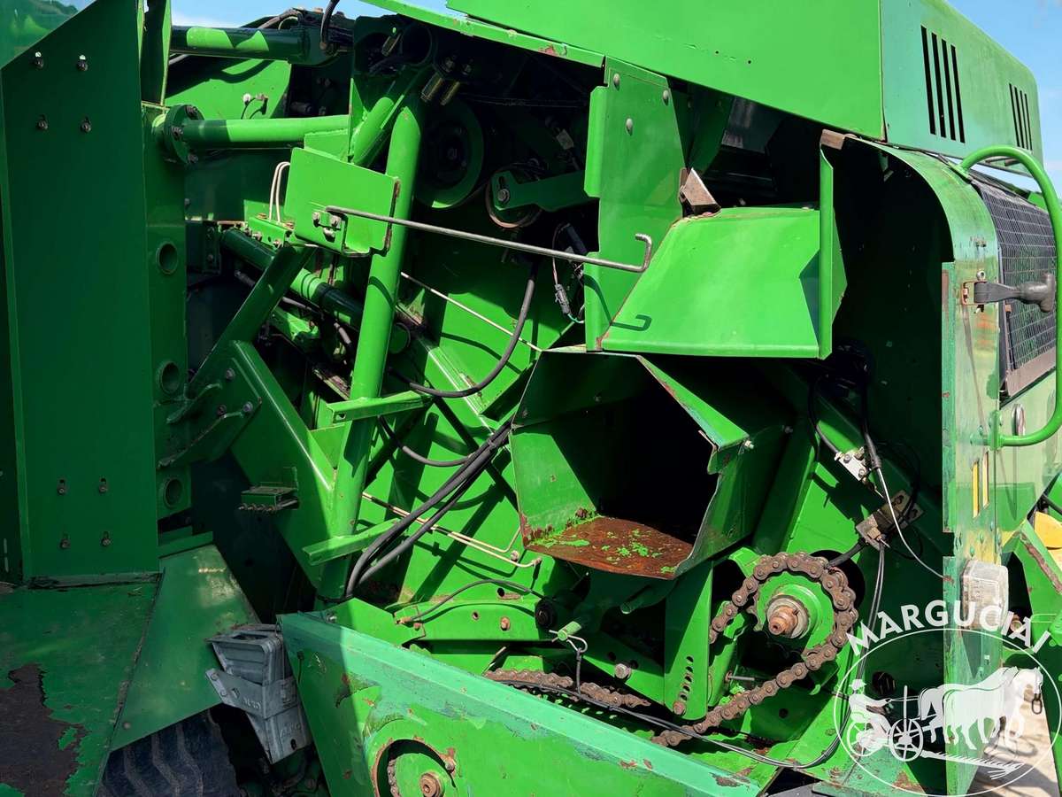 John Deere 678 MaxiCut, presai