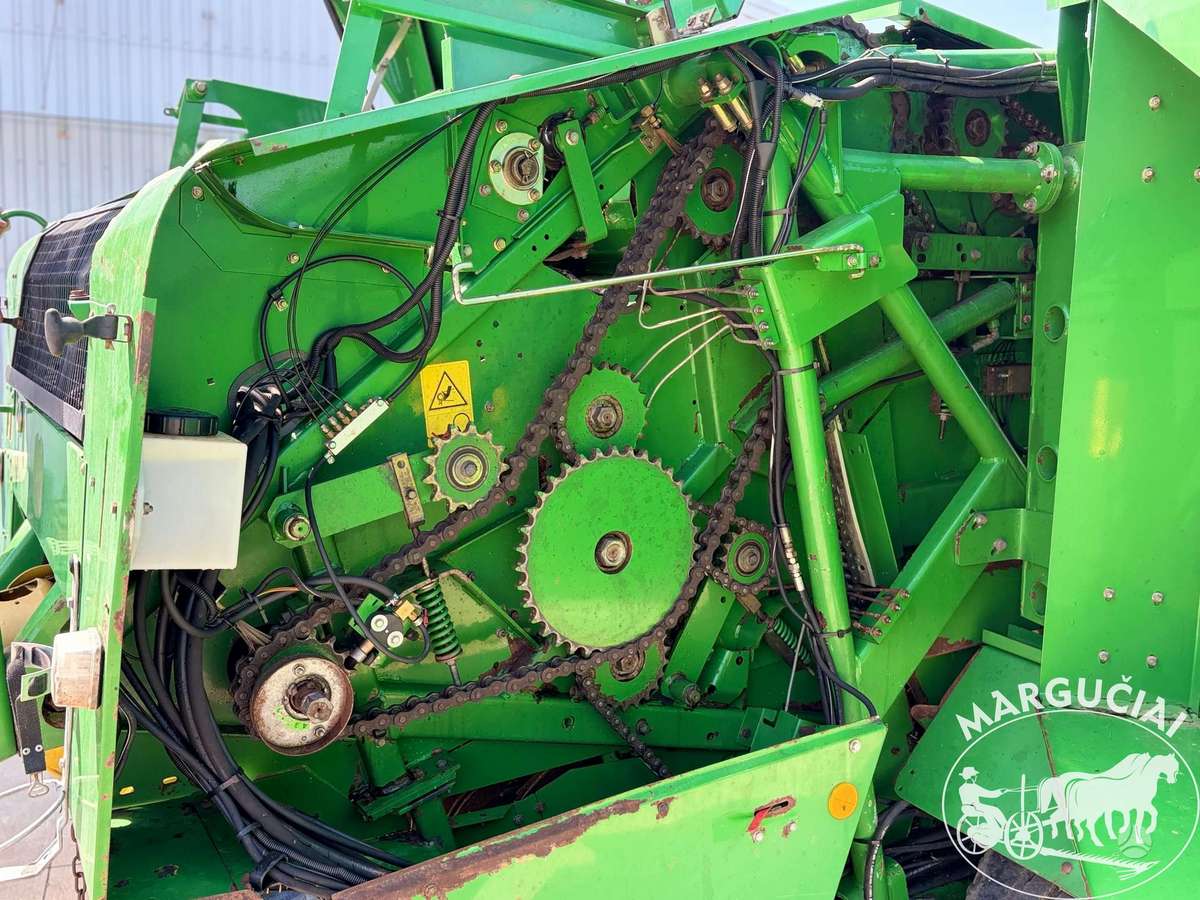 John Deere 678 MaxiCut, прессы