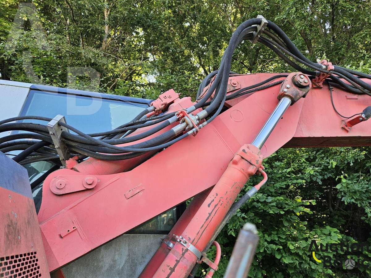 O&K MH 5, excavator