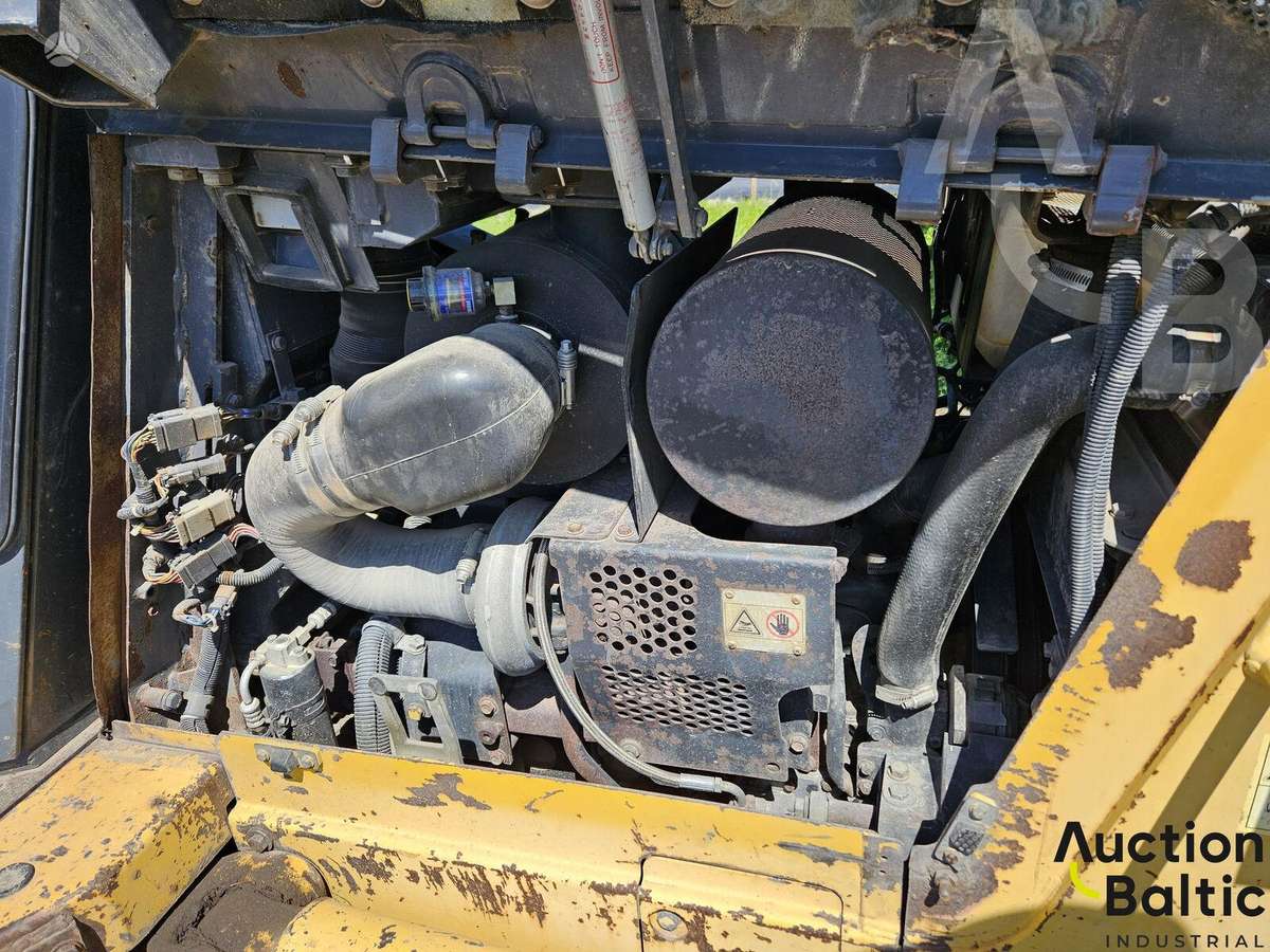 Komatsu D41P-6, bulldozer