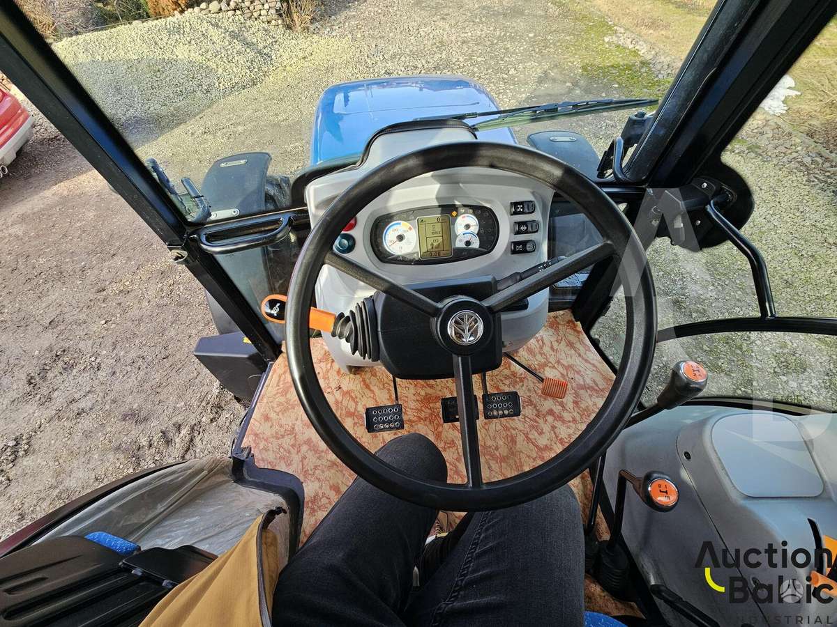 New Holland TD 5.105, тракторы