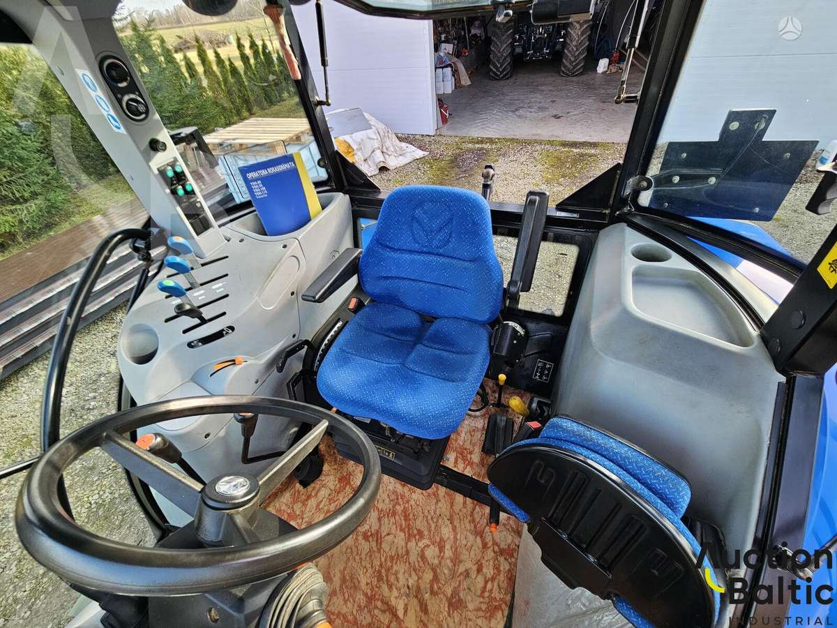 New Holland TD 5.105, тракторы