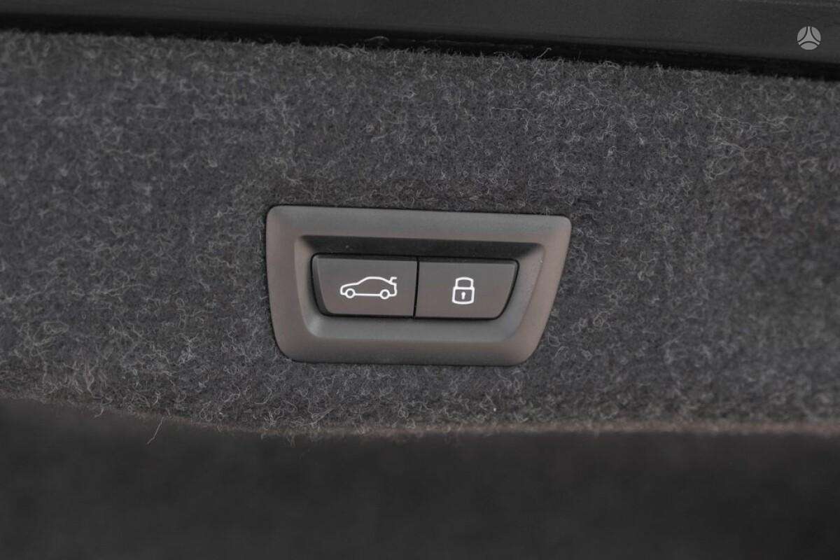 BMW 520, 2.0 l., Седан