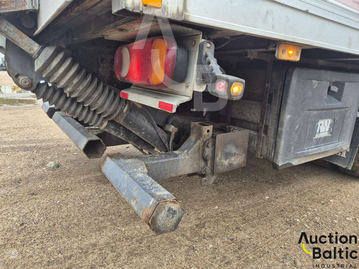 Renault Midlum, dropside with curtains