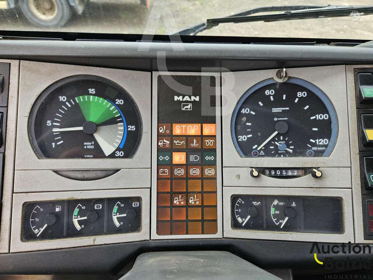 MAN 8.153, auto transporters