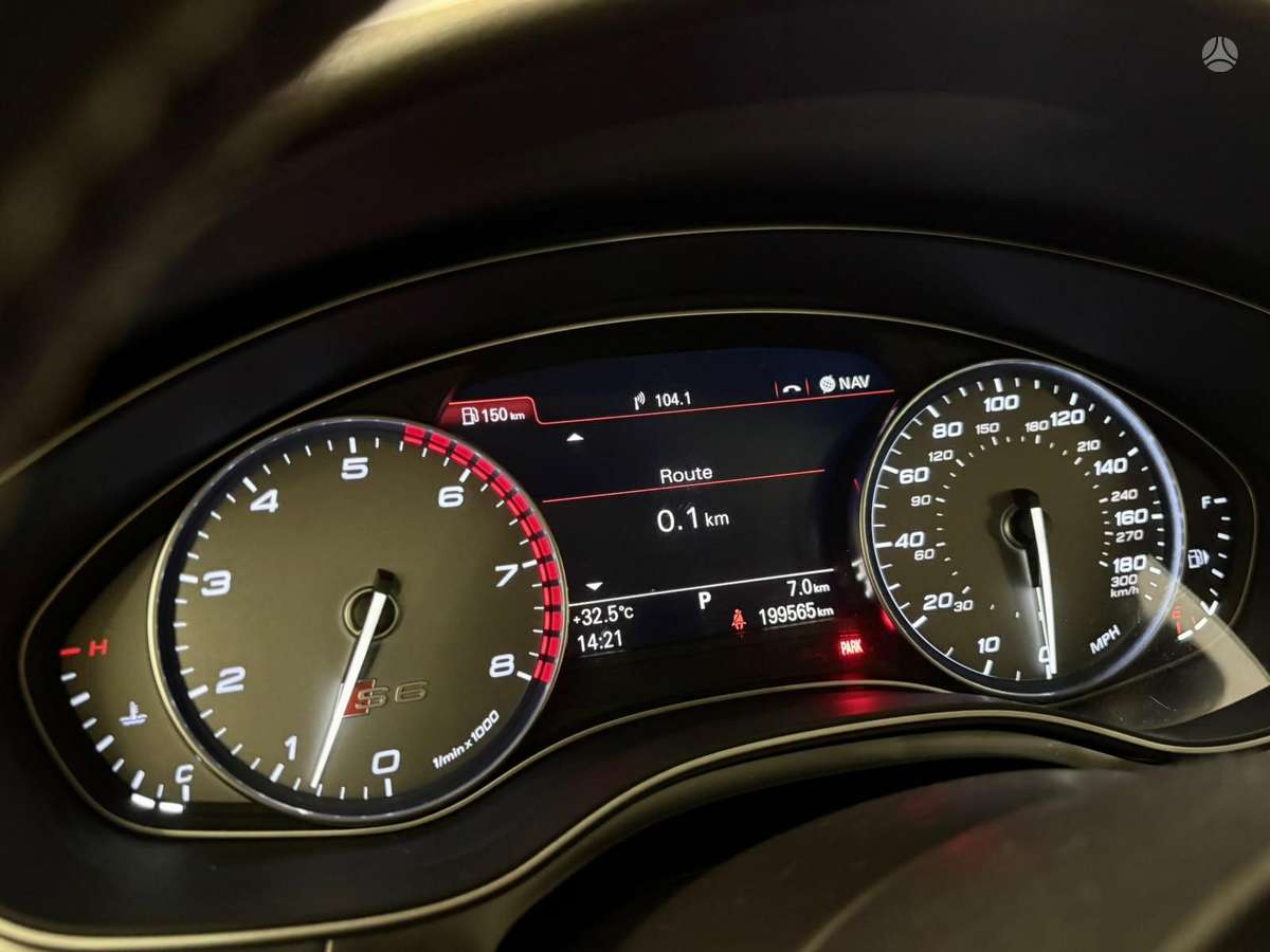 Audi S6, 4.0 l., Седан