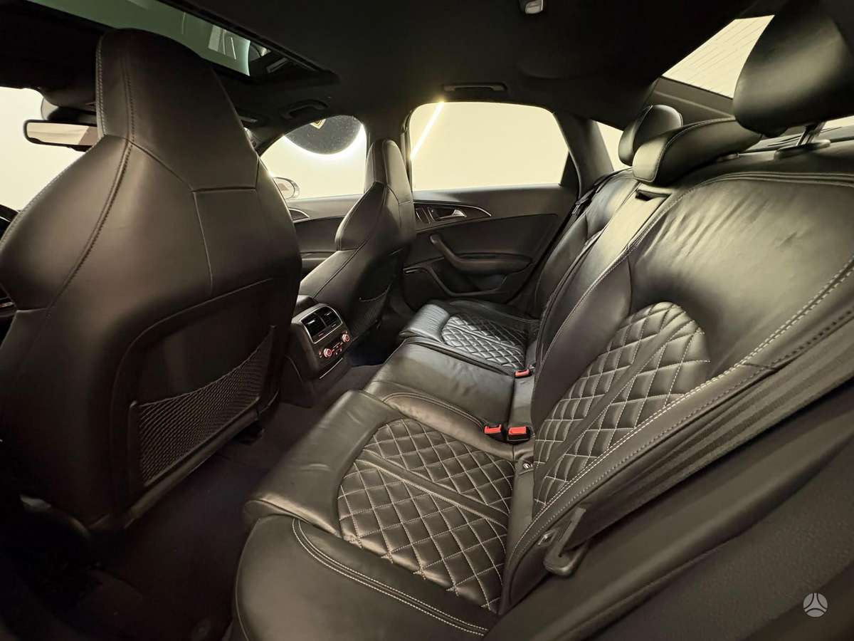 Audi S6, 4.0 l., Седан