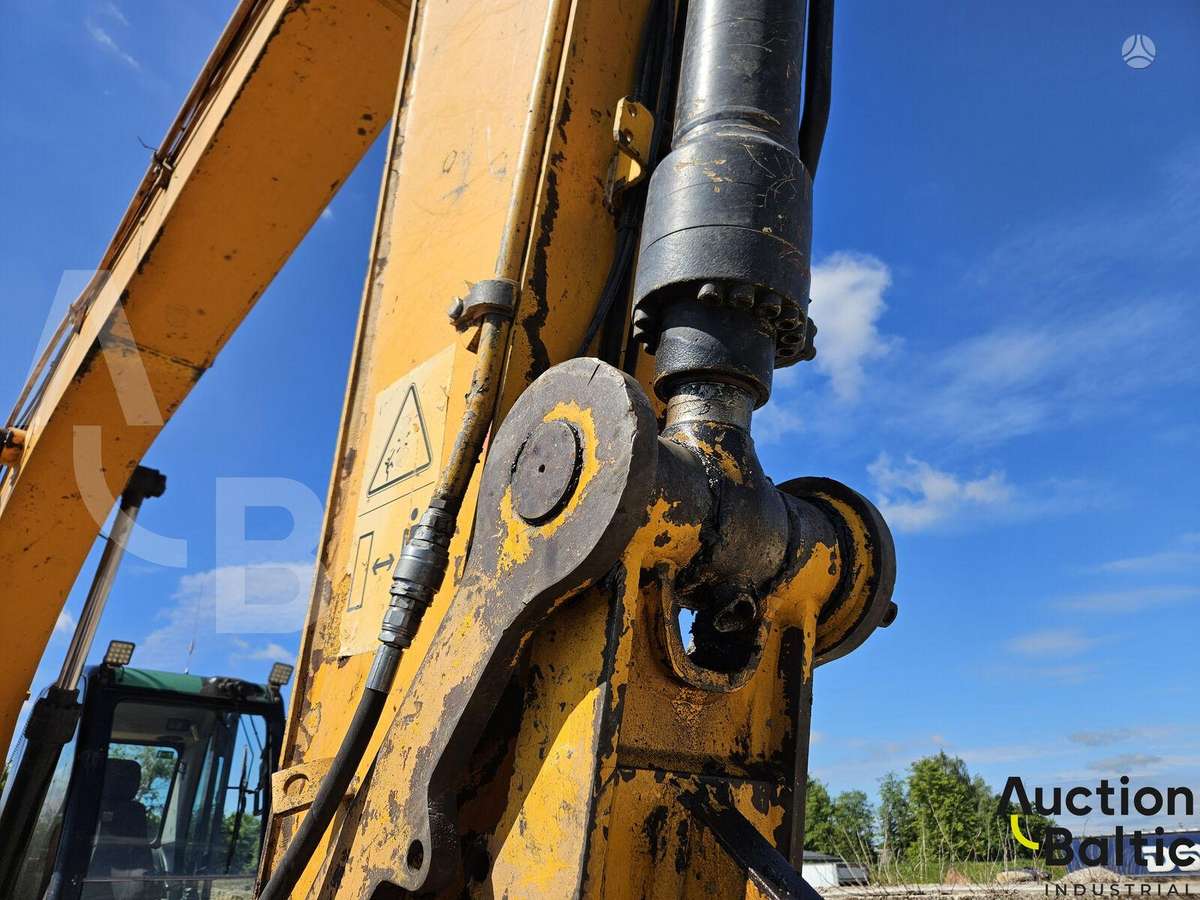 JCB JS 160 LC, ekskavatori