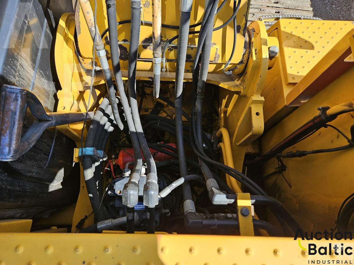 JCB JS 160 LC, ekskavatori