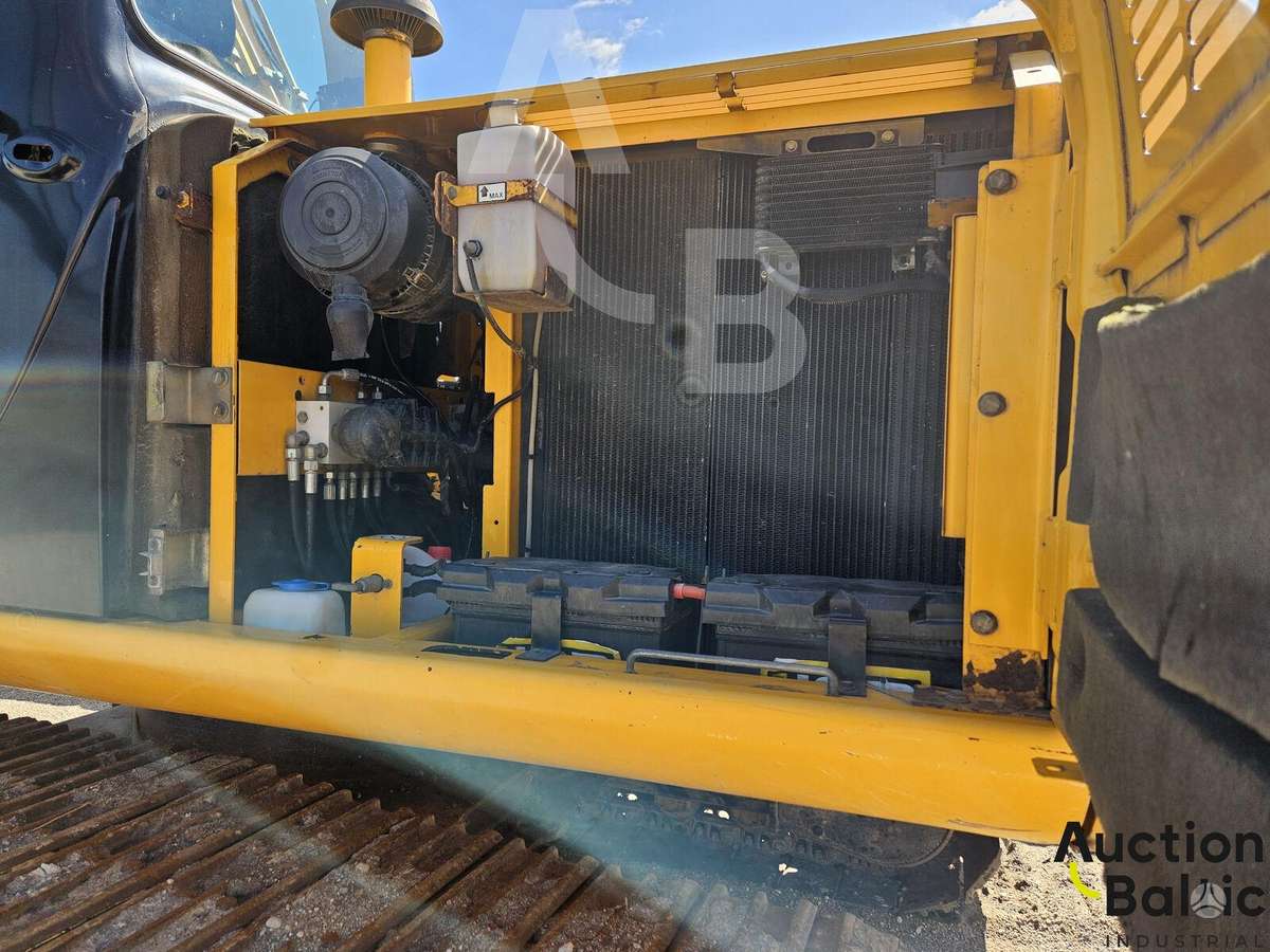JCB JS 160 LC, ekskavatori