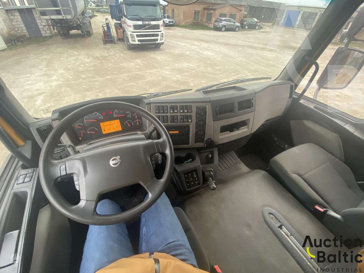 Volvo FL 240 4x2, dumpers / tippers