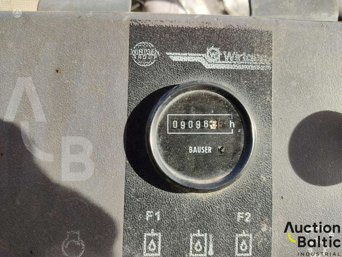 Wirtgen W35DC, paving machinery