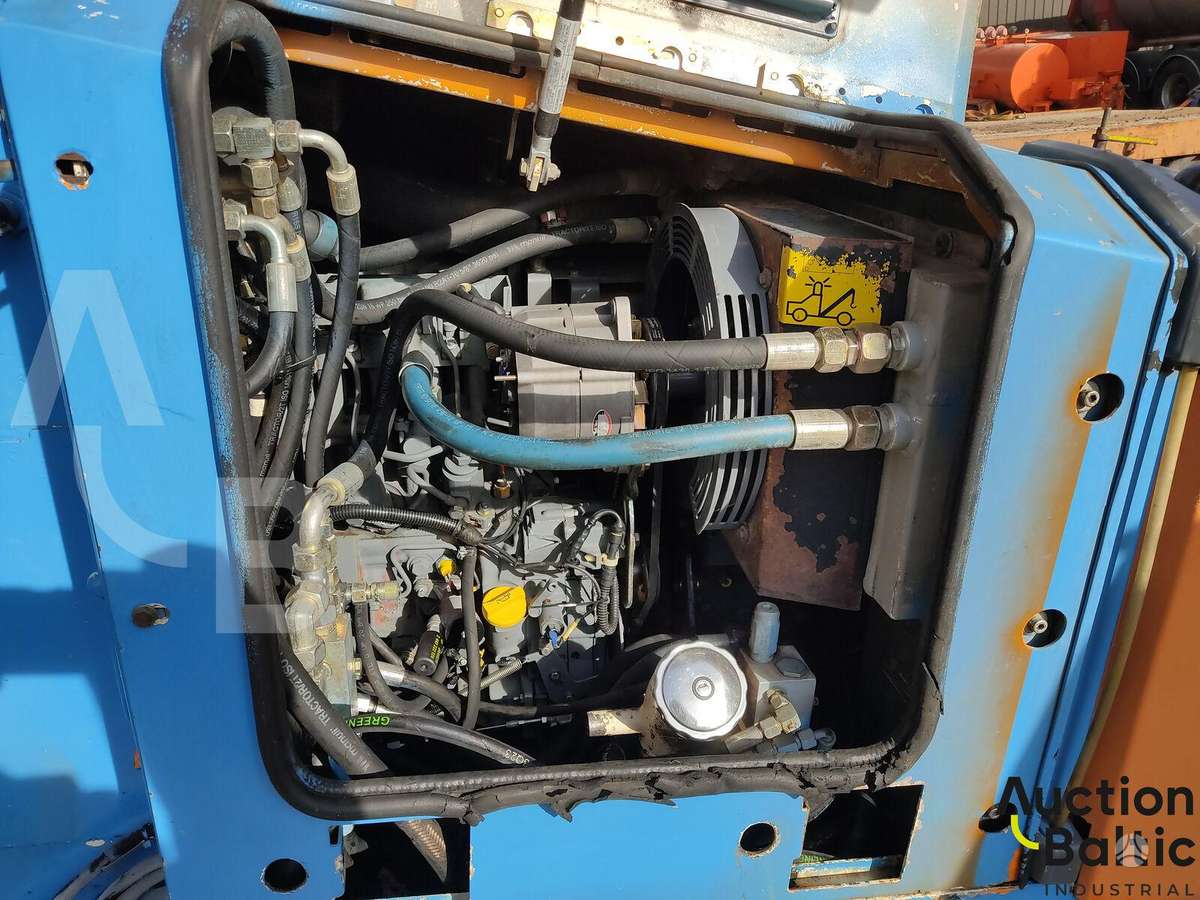 Wirtgen W35DC, paving machinery