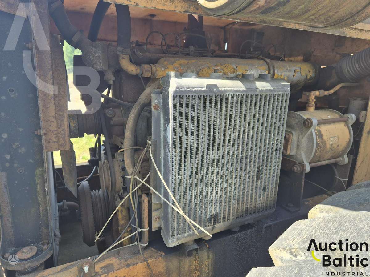-Kita- Calsa Super 2000, frontal loader