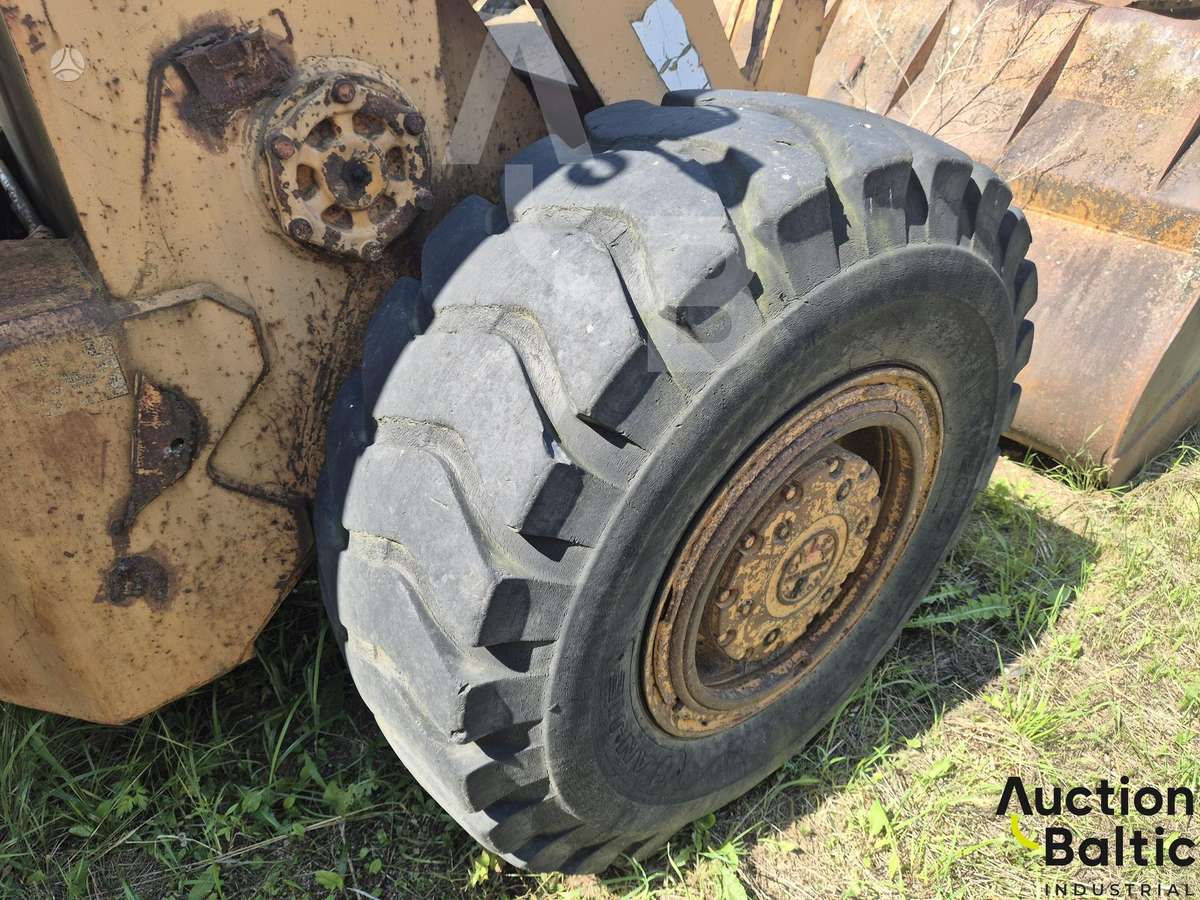 -Kita- Calsa Super 2000, frontal loader
