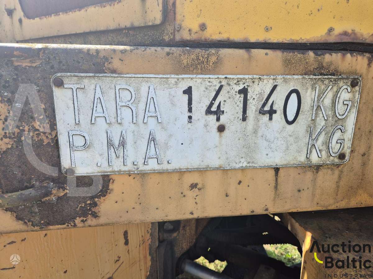 -Kita- Calsa Super 2000, frontal loader
