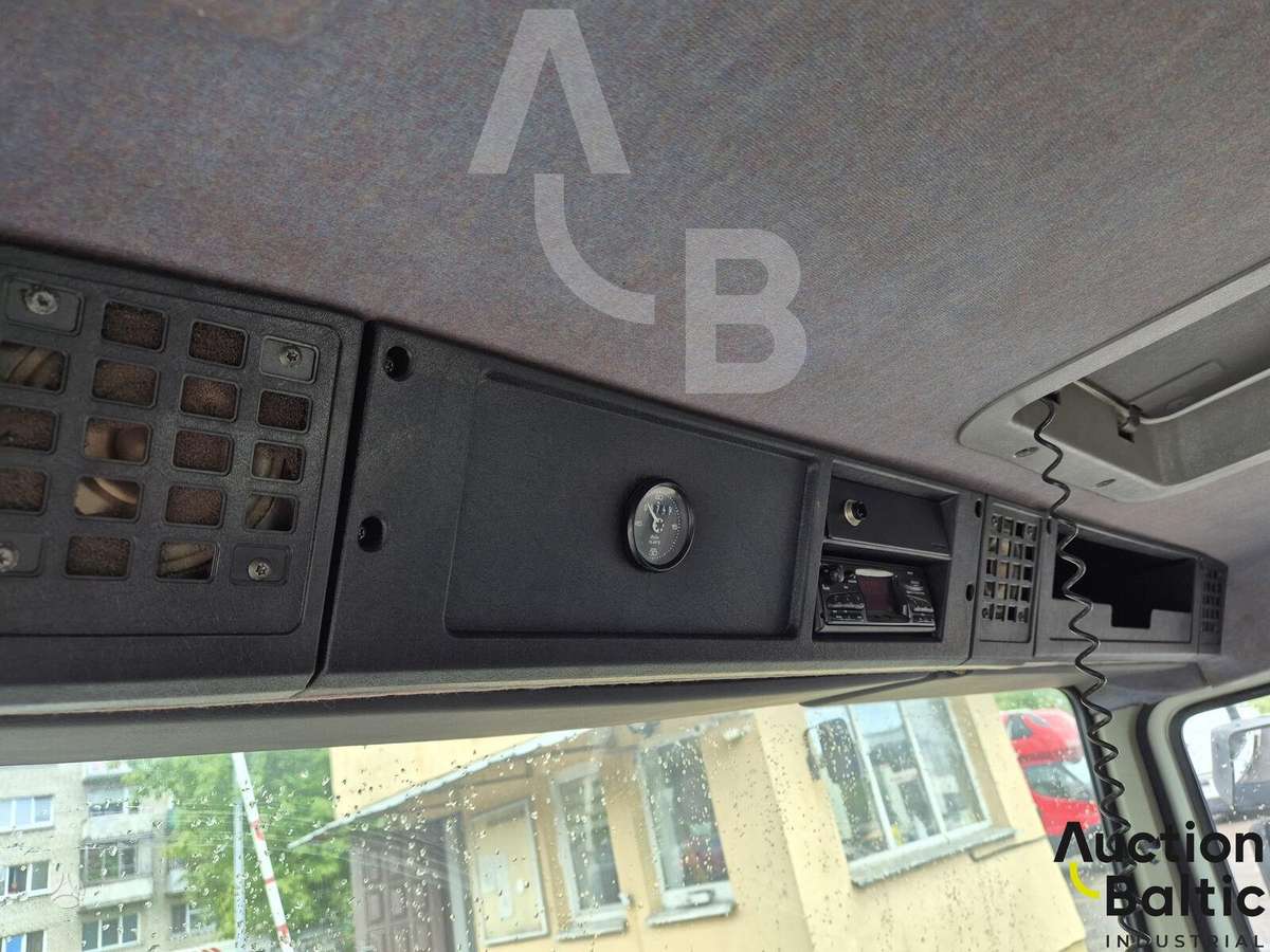Volvo FL6 110, boom lift