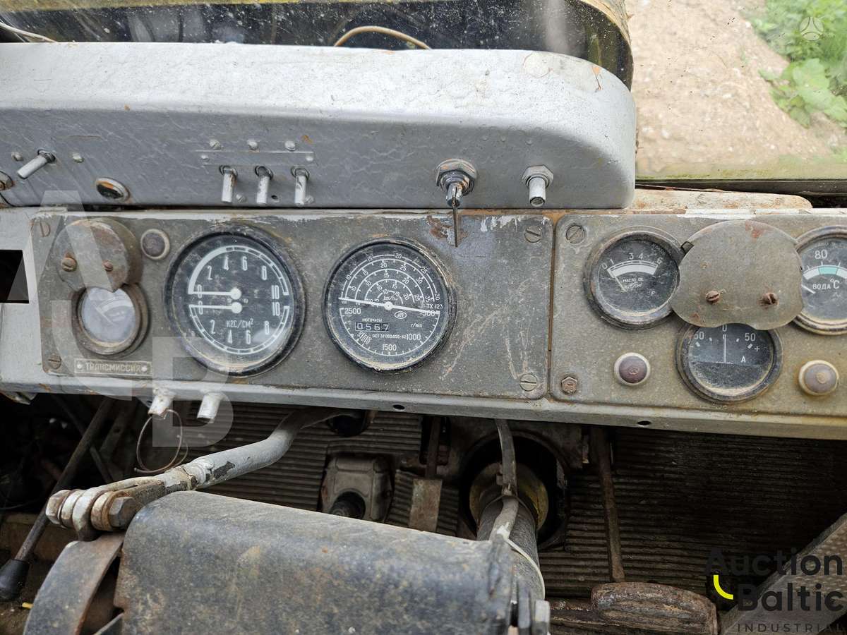 -Kita- T-157K, tractors