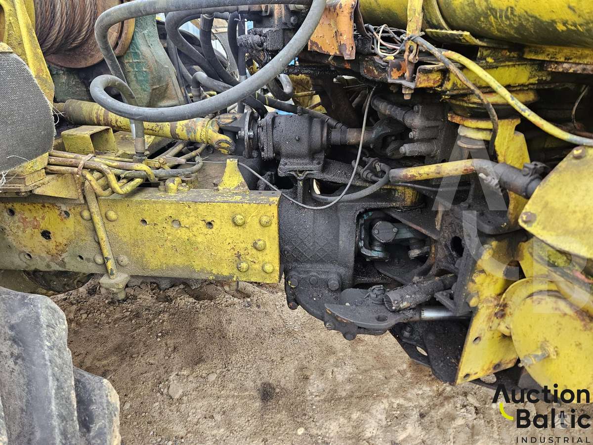 -Kita- T-157K, tractors