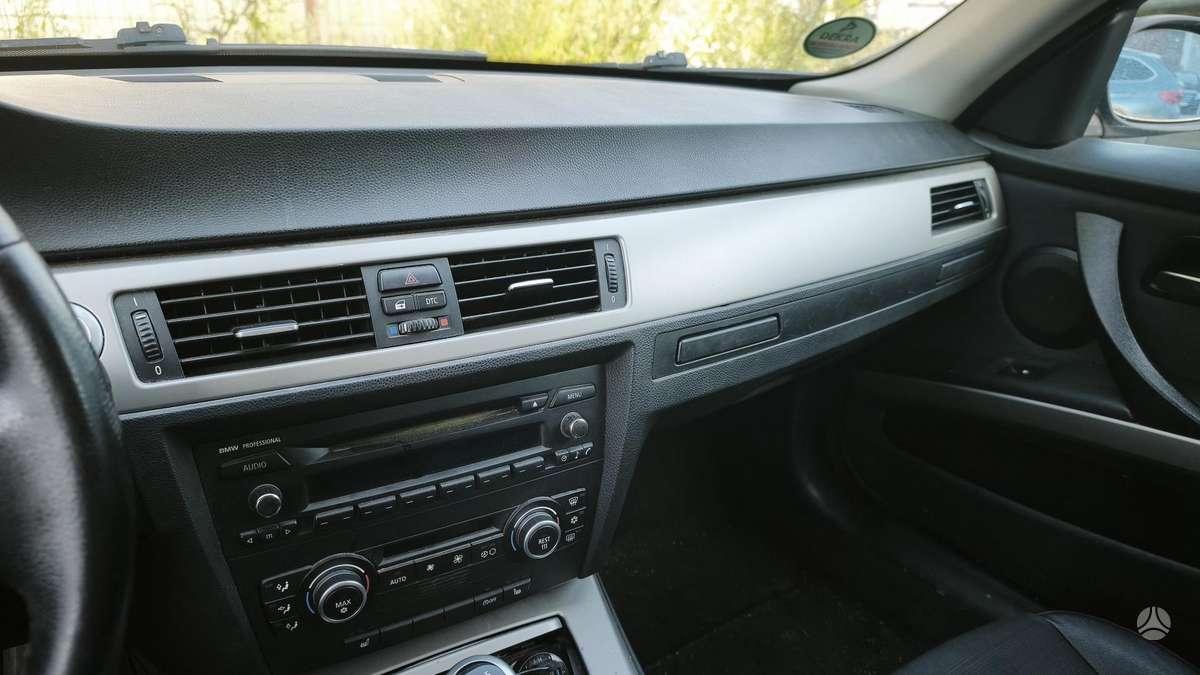 BMW 318, 2.0 l., Универсал