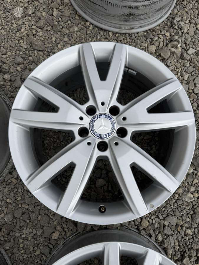 Mercedes-Benz, light alloy, R18