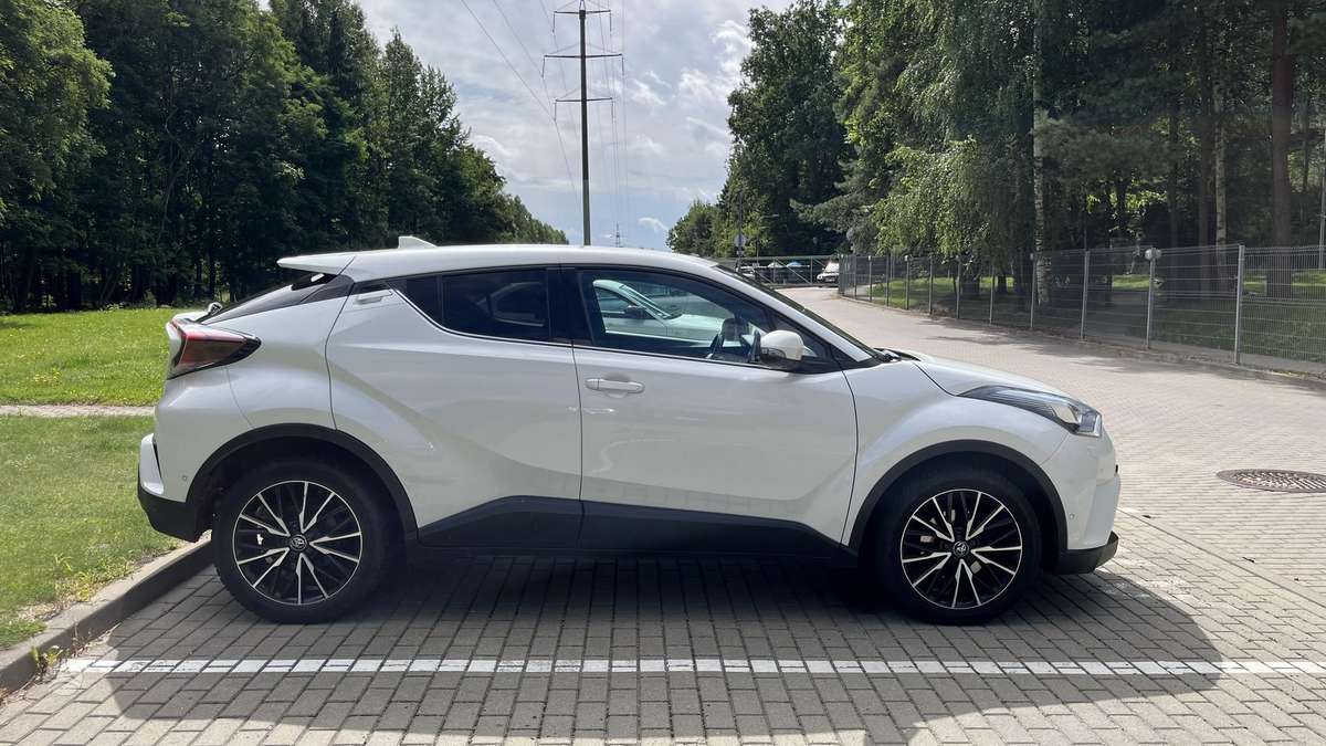Toyota C-HR - 7