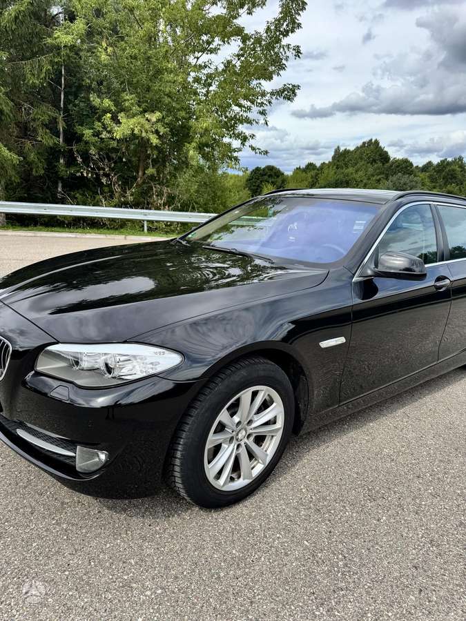 BMW 525, 2.0 l., Универсал