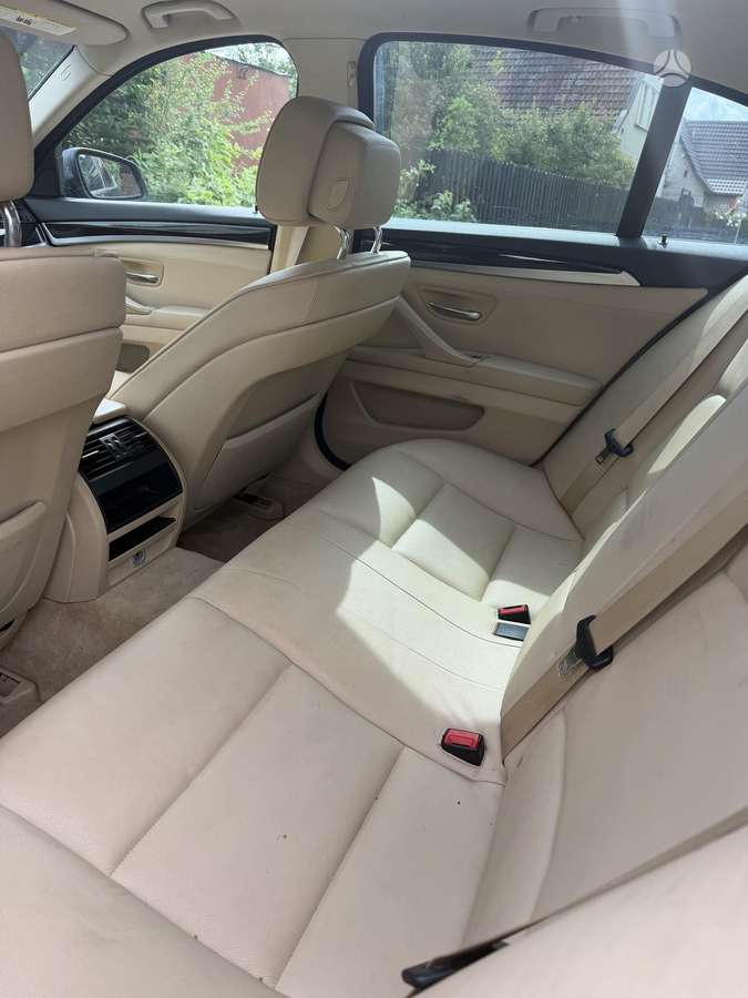 BMW 528, 3.0 l., Седан