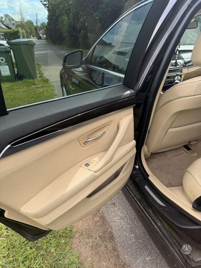 BMW 528, 3.0 l., Седан