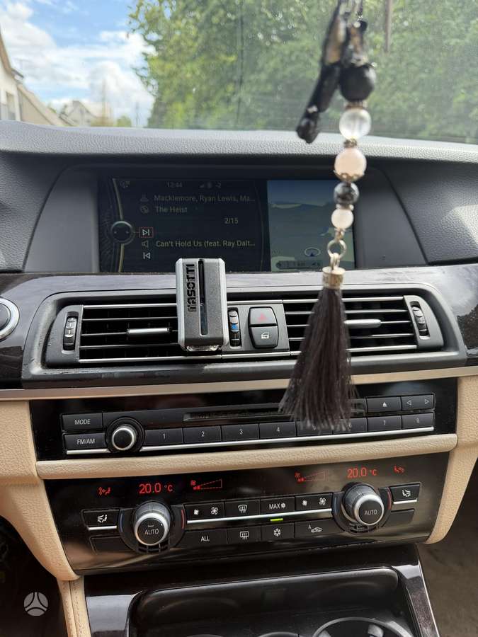 BMW 528, 3.0 l., Седан