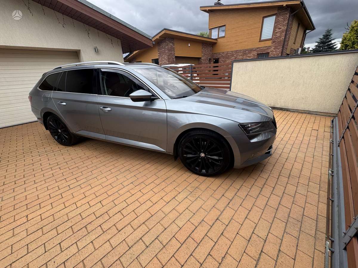 Skoda Superb, 2.0 l., universalas