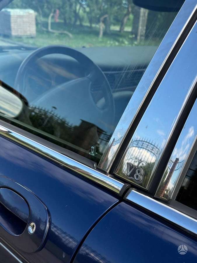 Jaguar Daimler Sovereign - 11