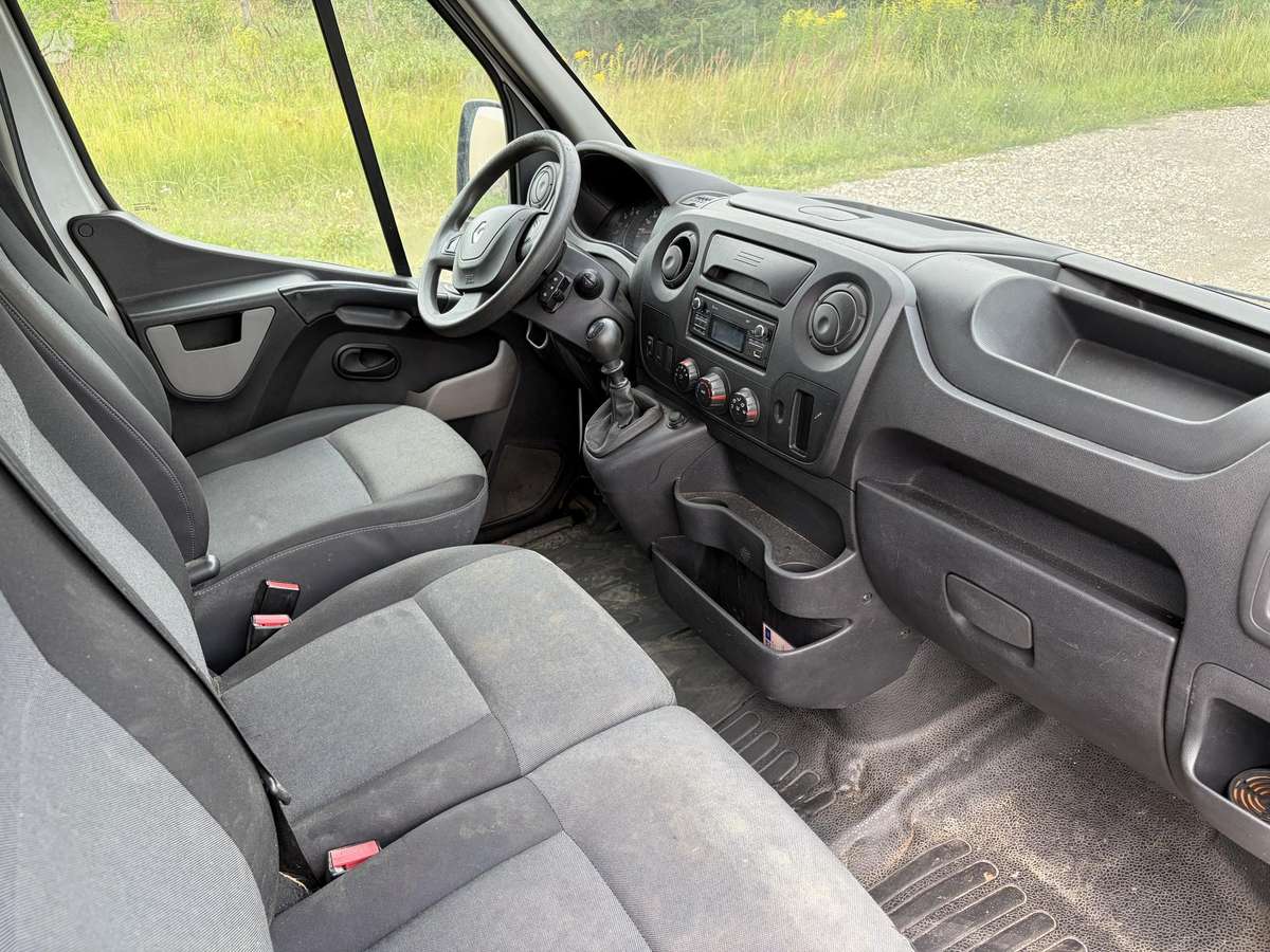Renault Master, 2.3 l., Минивэн