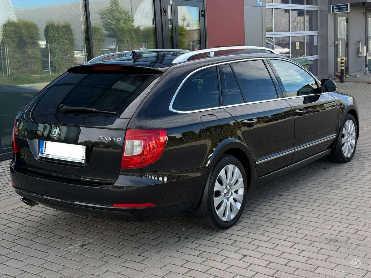 Skoda Superb, 2.0 l., Универсал