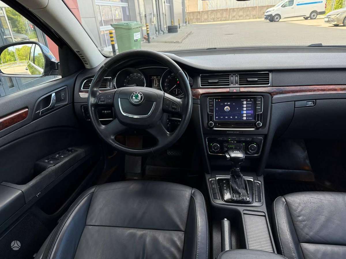 Skoda Superb, 2.0 l., Универсал