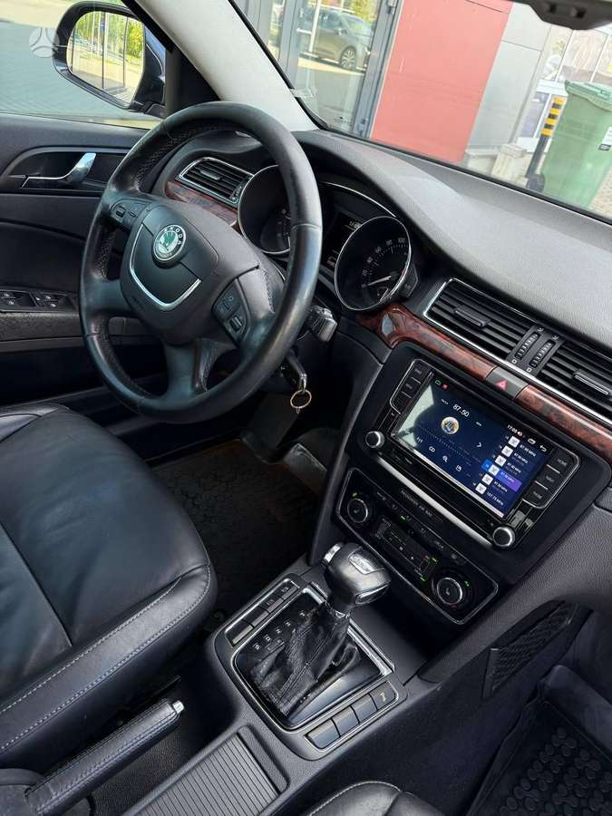 Skoda Superb, 2.0 l., wagon