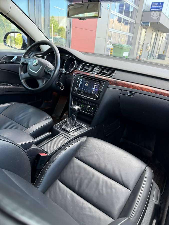 Skoda Superb, 2.0 l., Универсал