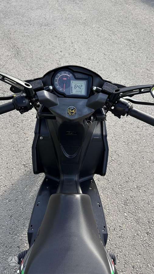 Aprilia SR 49cc, мотороллеры / мопеды