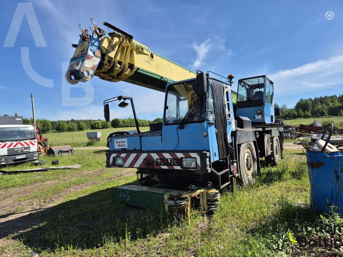Liebherr LTM 1025, краны