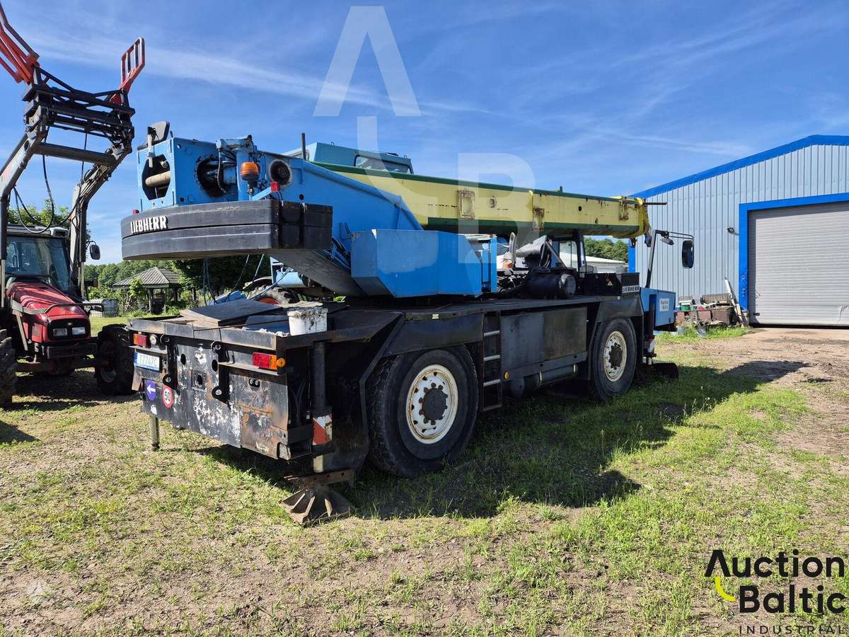 Liebherr LTM 1025, краны