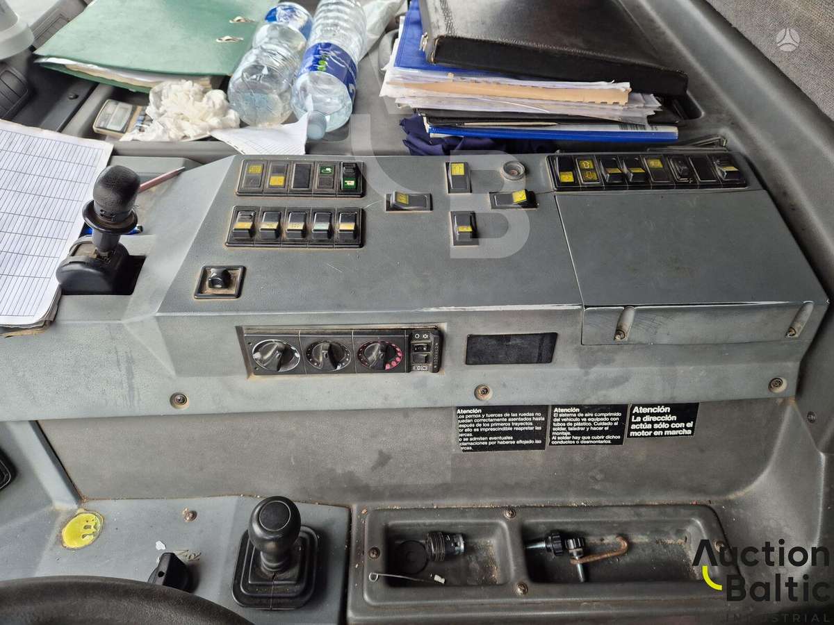 Grove GMK 3050, kranai