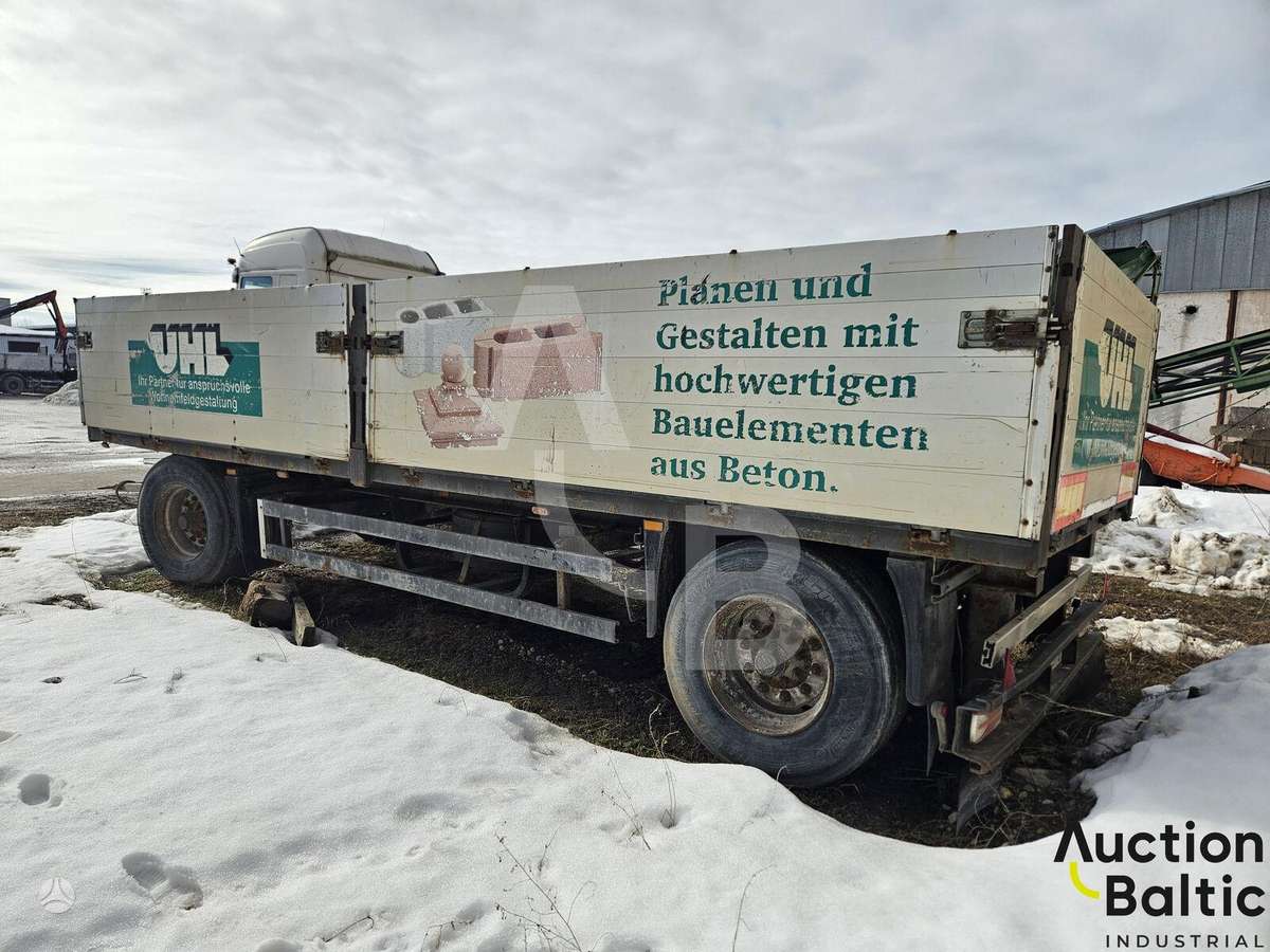 Schmitz PR18, dropside