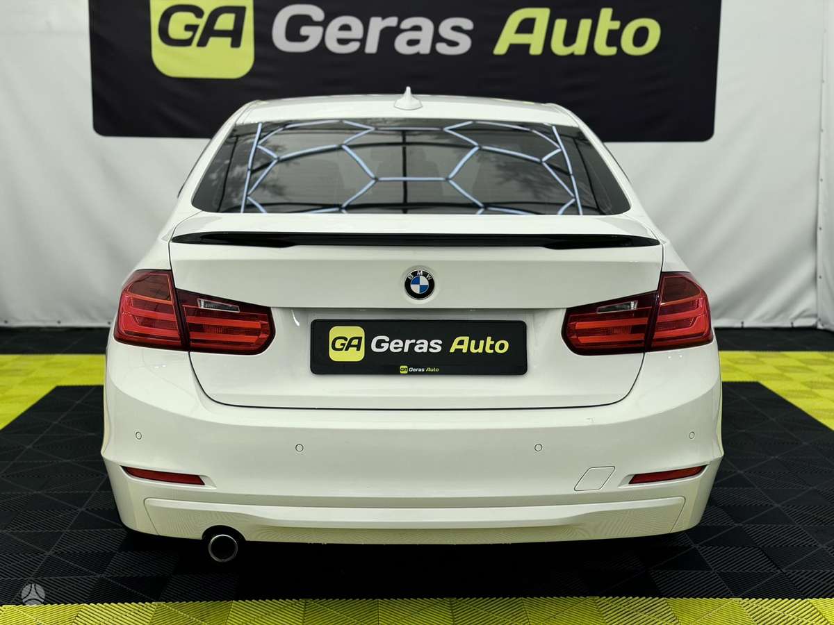 BMW 320, 2.0 l., sedanas