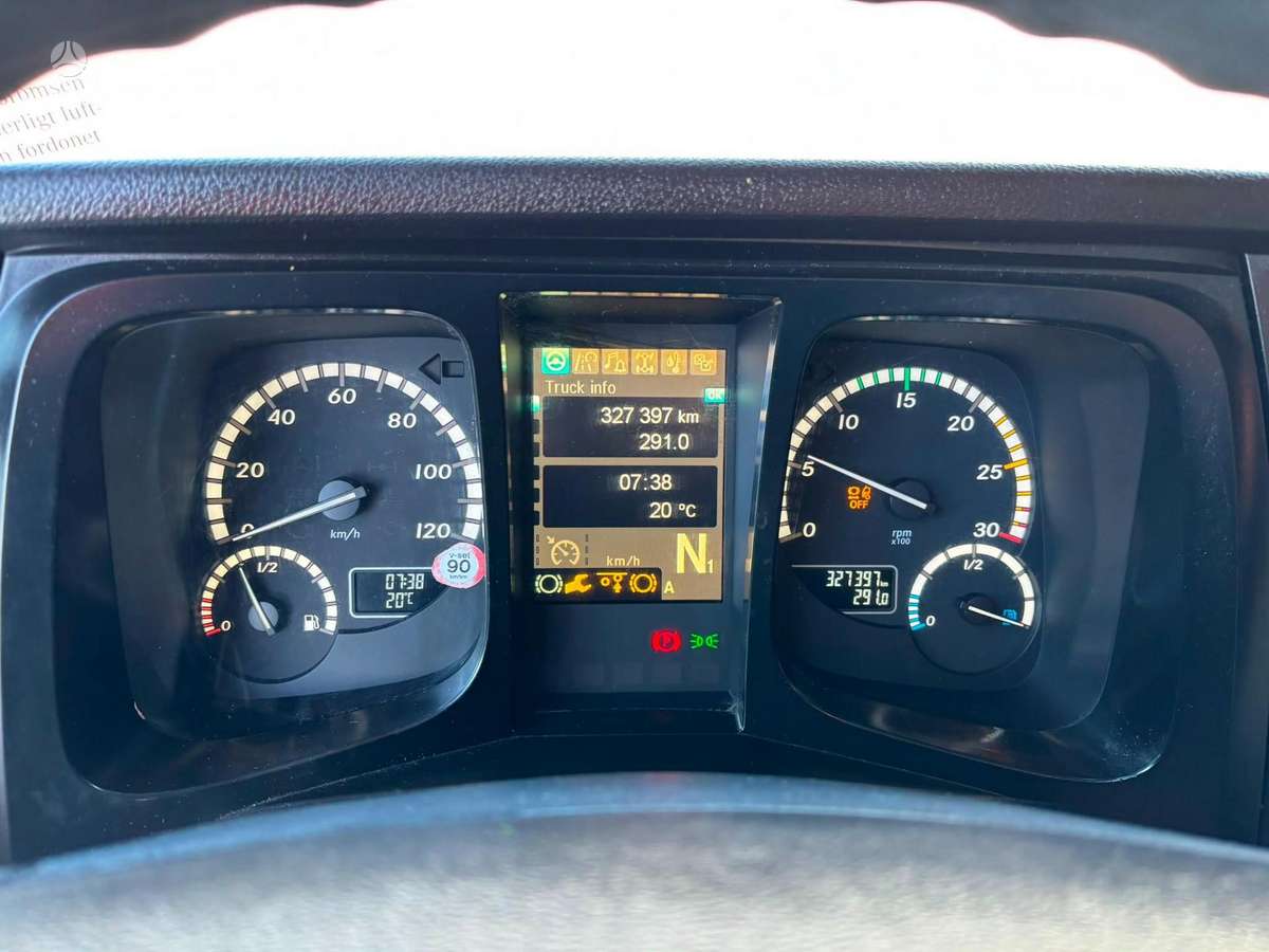 Mercedes-Benz Antos 2532 6x2*4, рефрижераторы