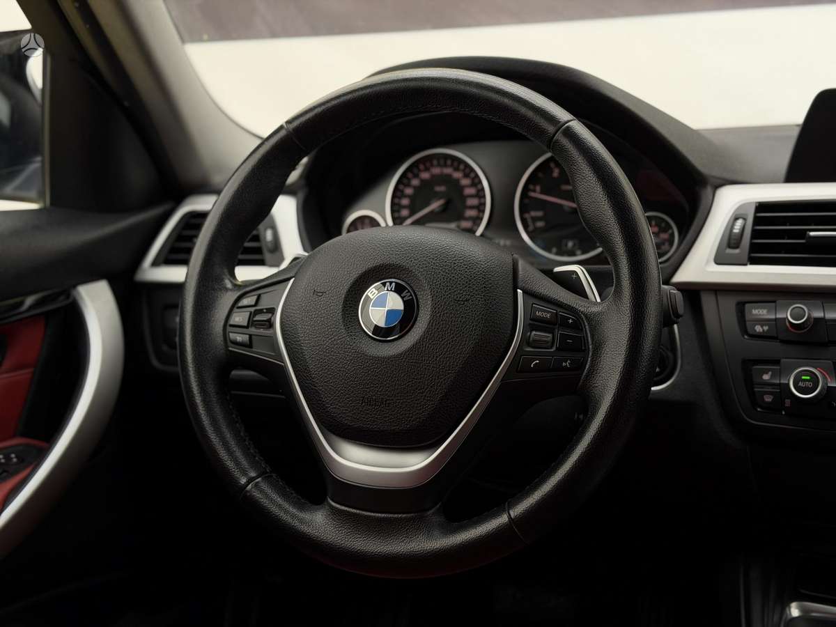 BMW 320, 2.0 l., Седан