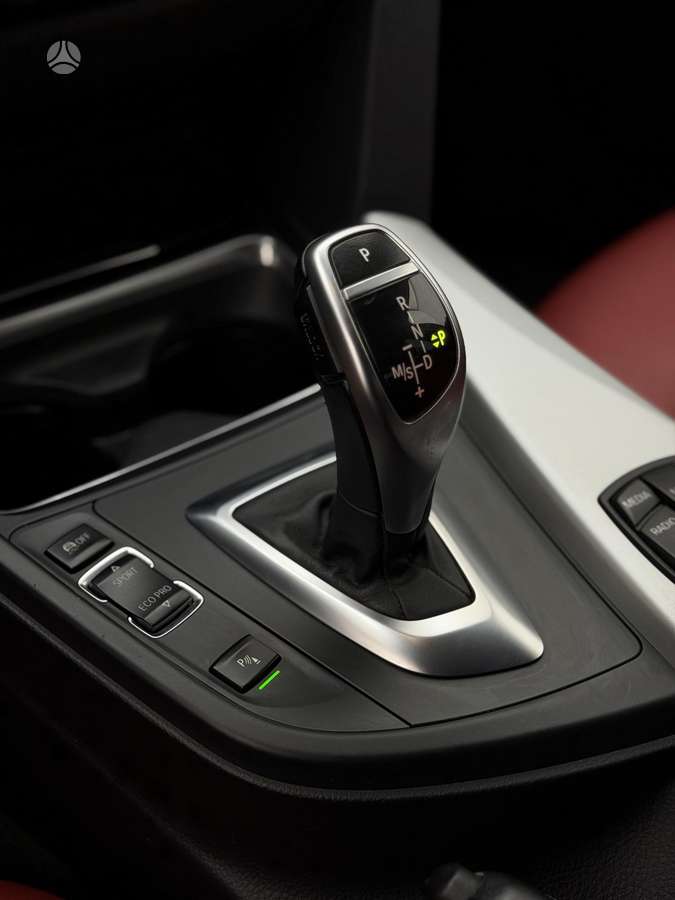 BMW 320, 2.0 l., Седан