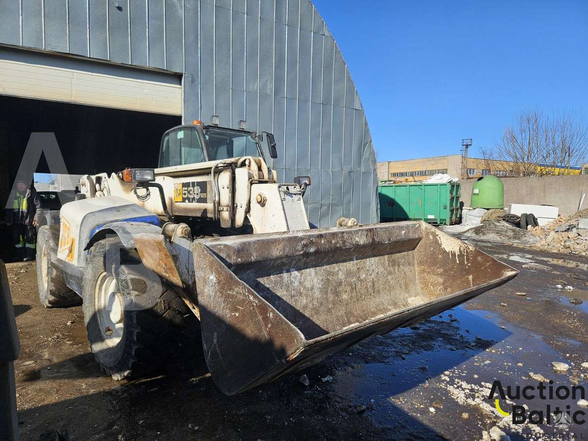 JCB 535-125, вилочные погрузчики