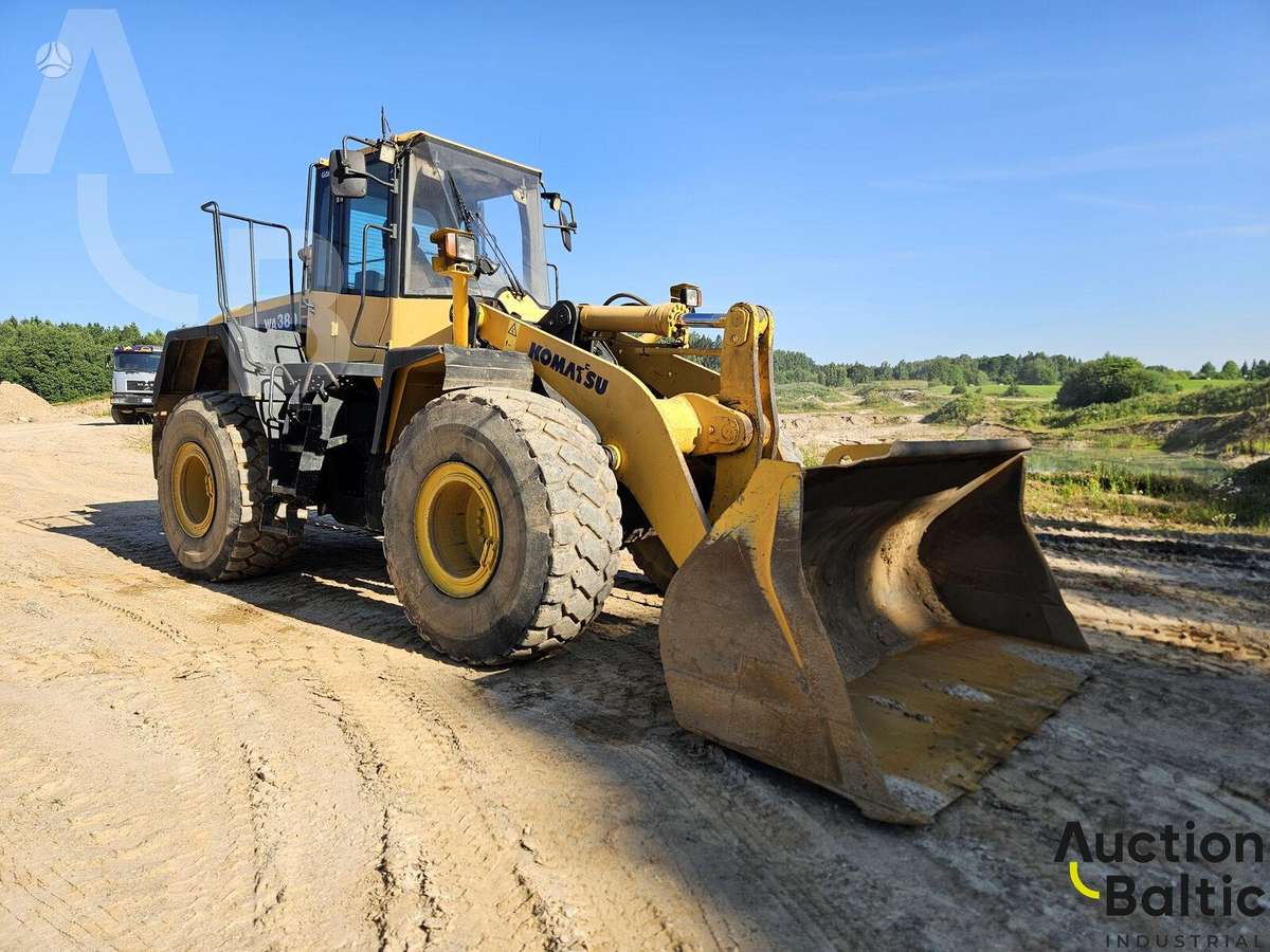 Komatsu WA380-6, frontal loader