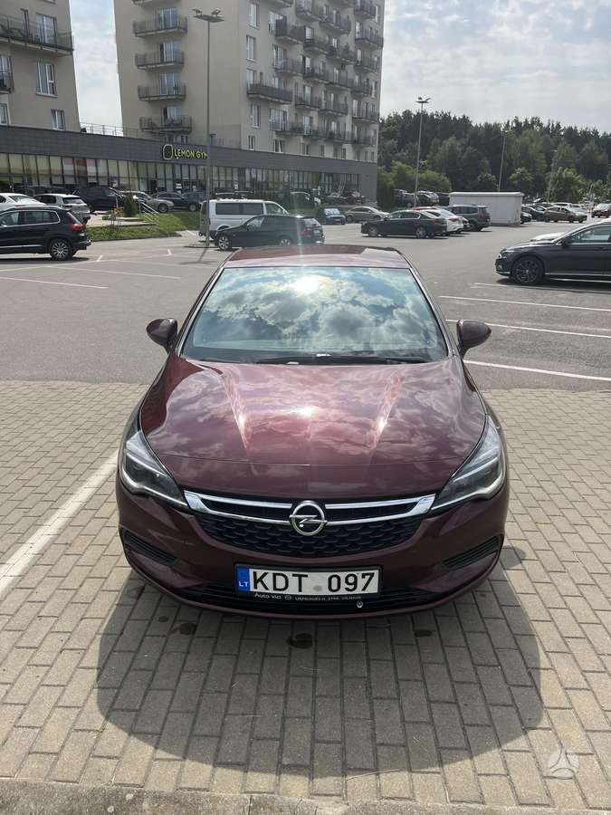 Opel Astra, 1.4 l., Хэтчбек