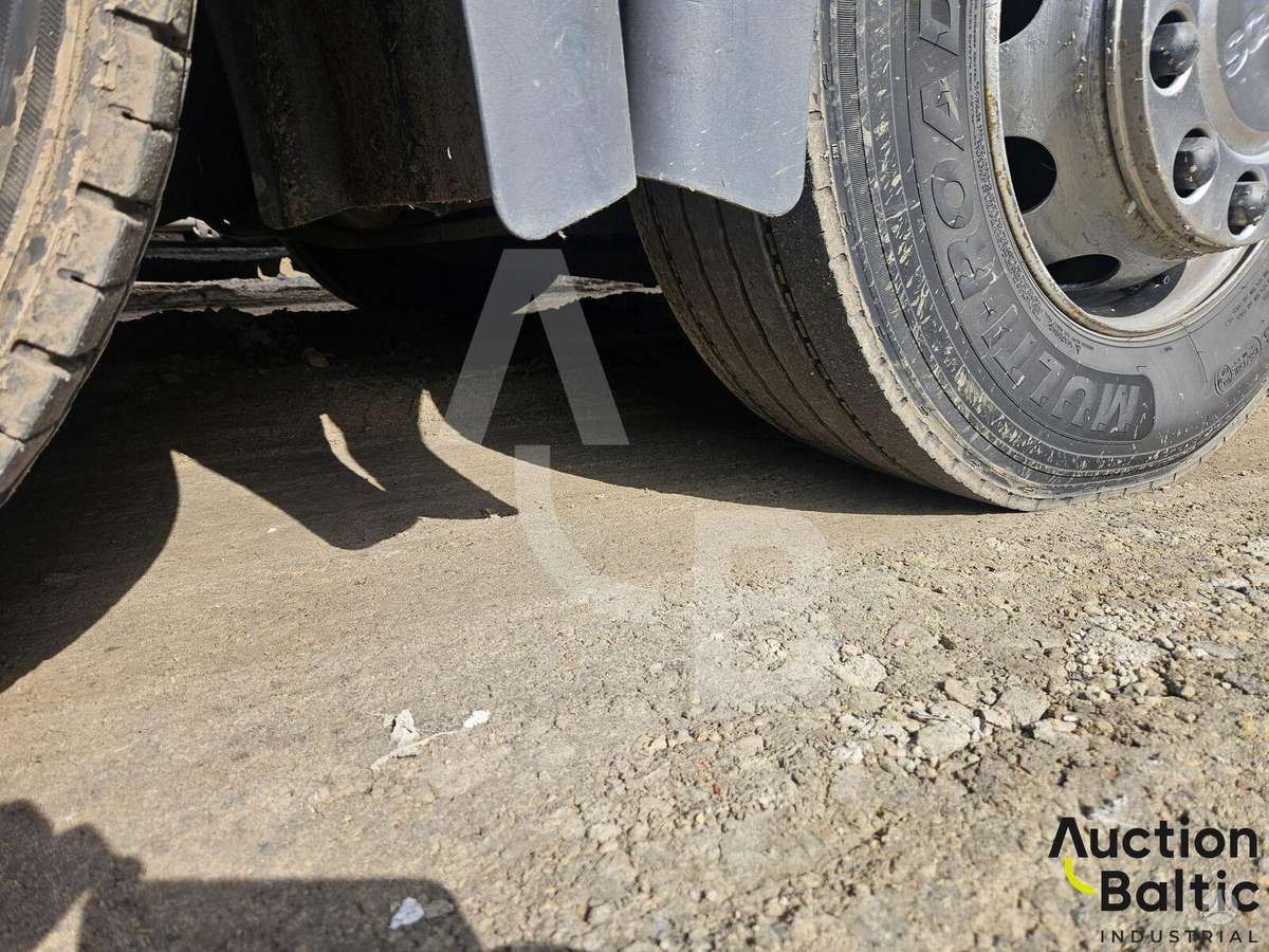 Scania R 400 A 6x2*4, самосвалы
